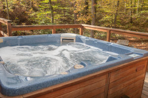 Vacation Lodges in WV | Outdoor Hot Tub 